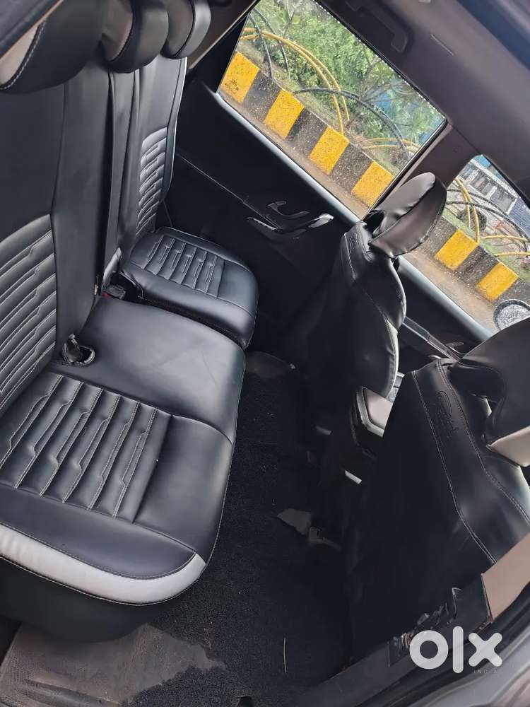 Mahindra Xuv500 2012