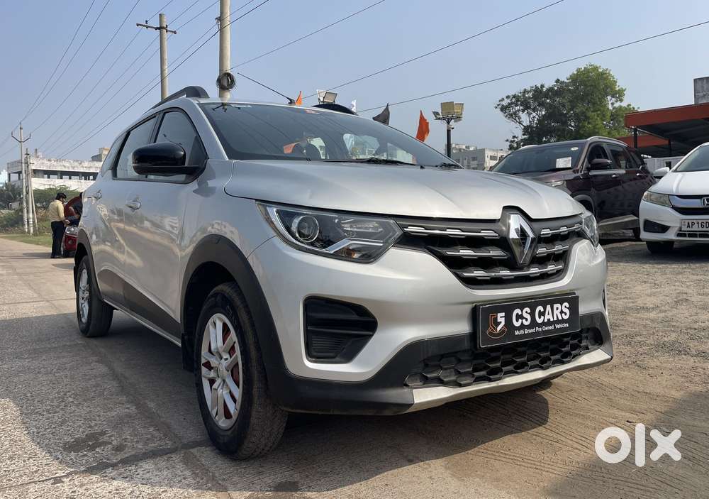 Renault Triber Rxt, 2023, Petrol