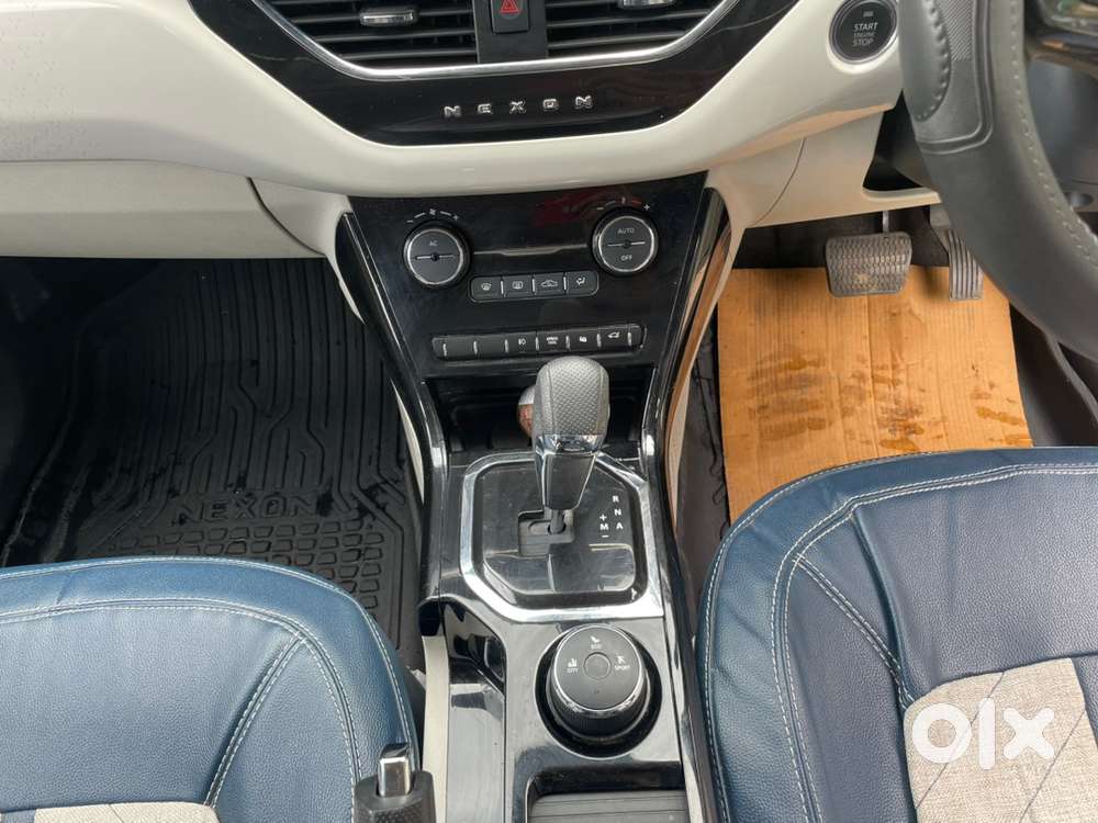 Tata Nexon Xza Plus Amt  2021 Petrol 8800 Km