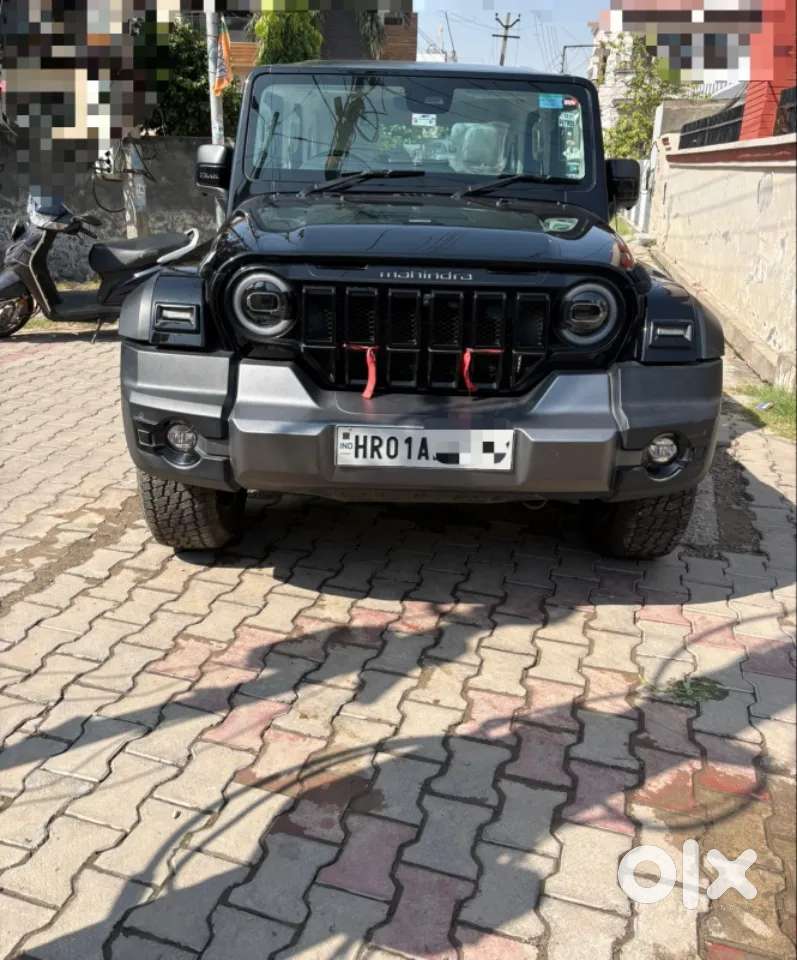 Mahindra Thar Roxx, 2025, Petrol