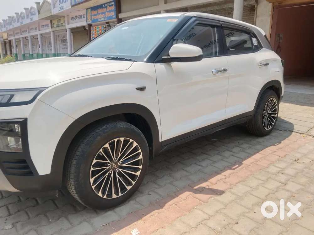 Hyundai Creta 2024 Diesel 22000 Km Driven