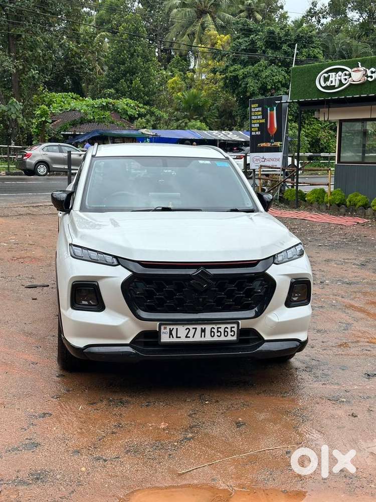 Maruti Suzuki Grand Vitara 2024 Petrol 6250 Km Driven