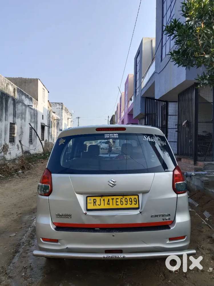 Maruti Suzuki Ertiga 2015 Diesel 300000 Km Driven