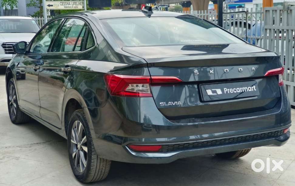 Skoda Slavia 1.0 Tsi Style At, 2024, Petrol