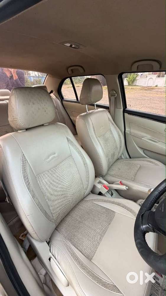 Maruti Suzuki Dzire 1.2 Vxi, 2016, Petrol