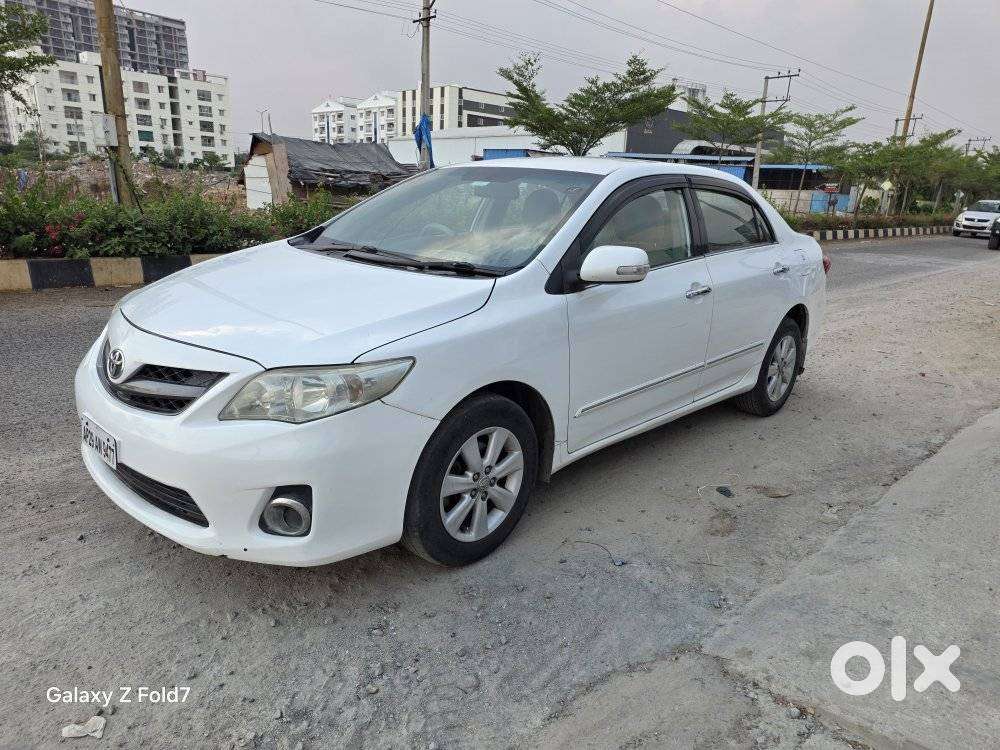 Toyota Corolla Altis 1.8g Limited, 2012, Diesel