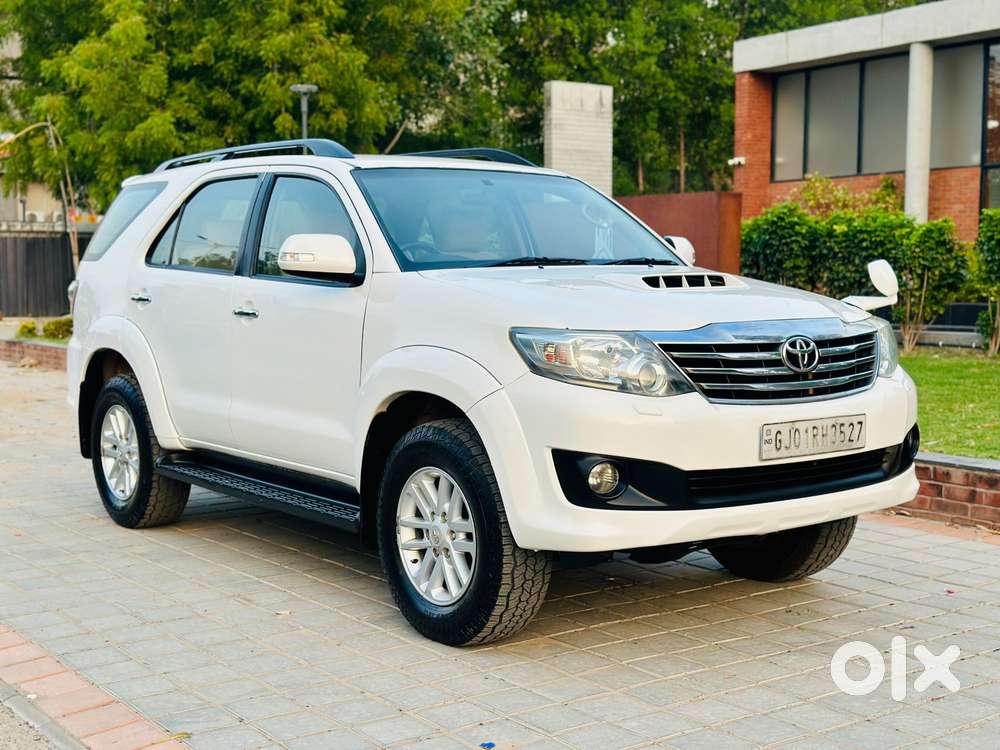 Toyota Fortuner 3.0 4x2 Mt, 2014, Diesel