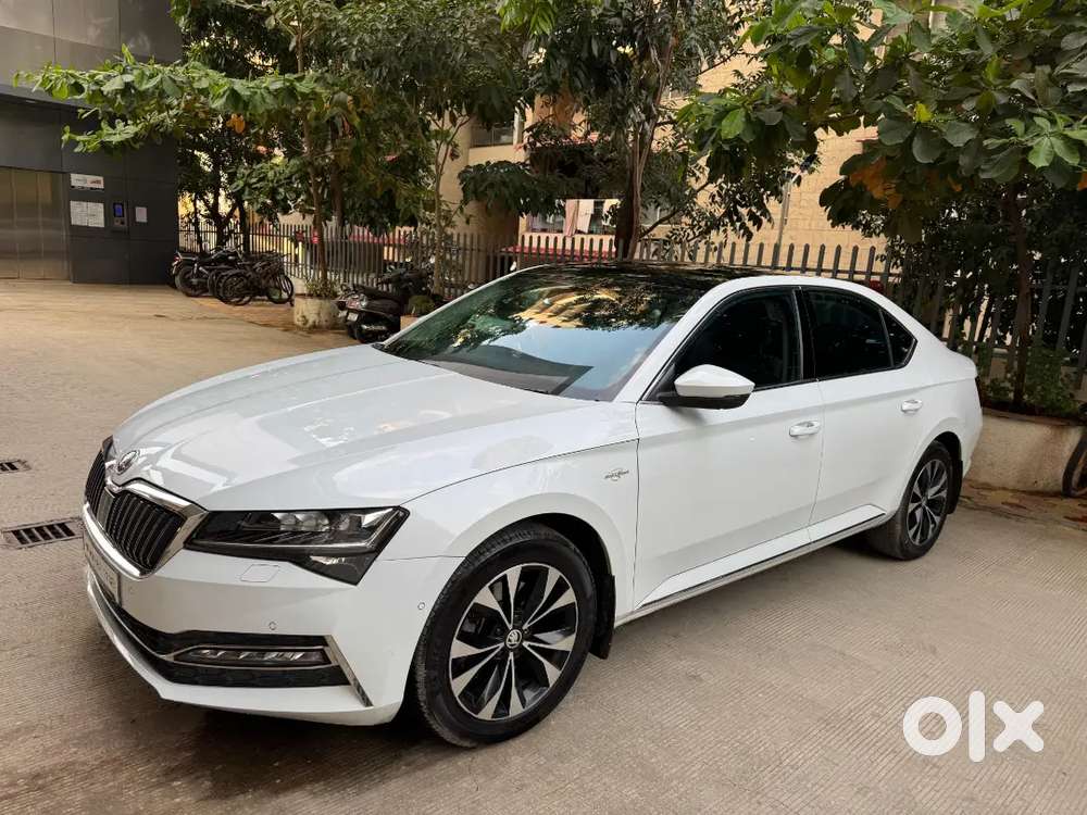 Skoda Superb 2.0 L & K November 2022