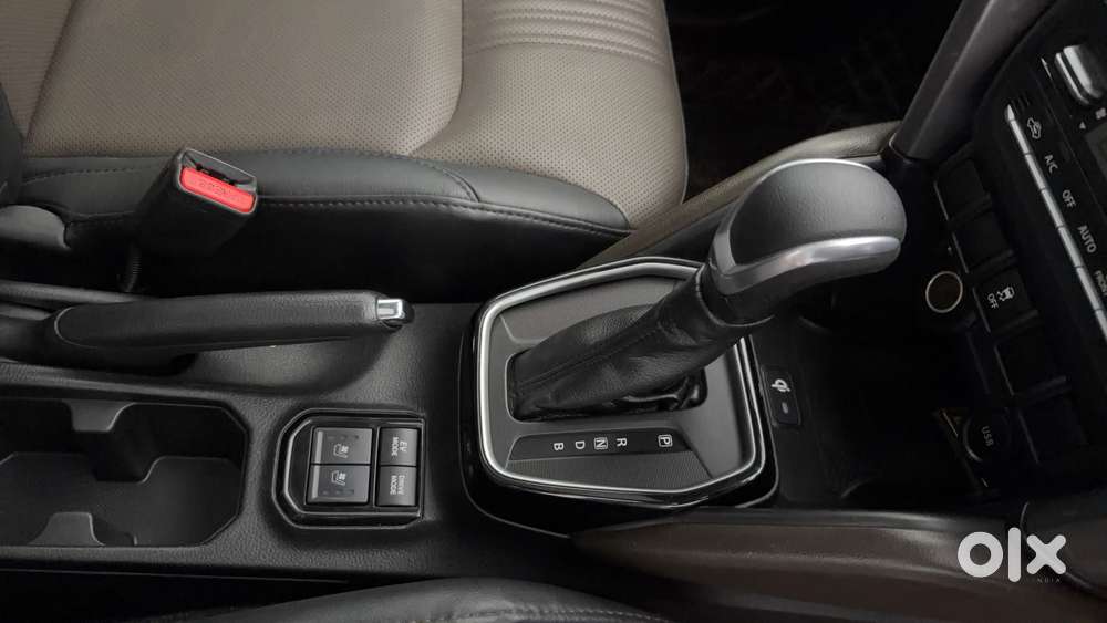 Toyota Urban Cruiser Hyryder 1.5 V Hybrid, 2024, Petrol