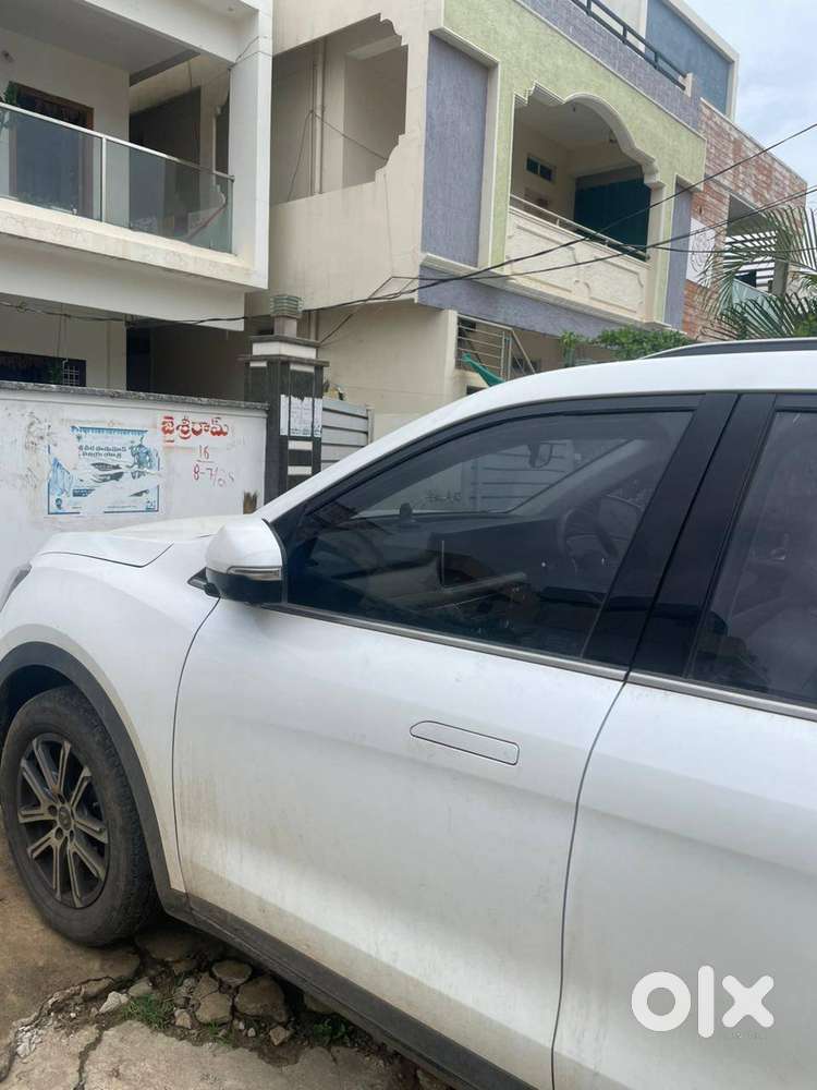 Mahindra Xuv700 2024 Diesel Ax7 Luxury Pack