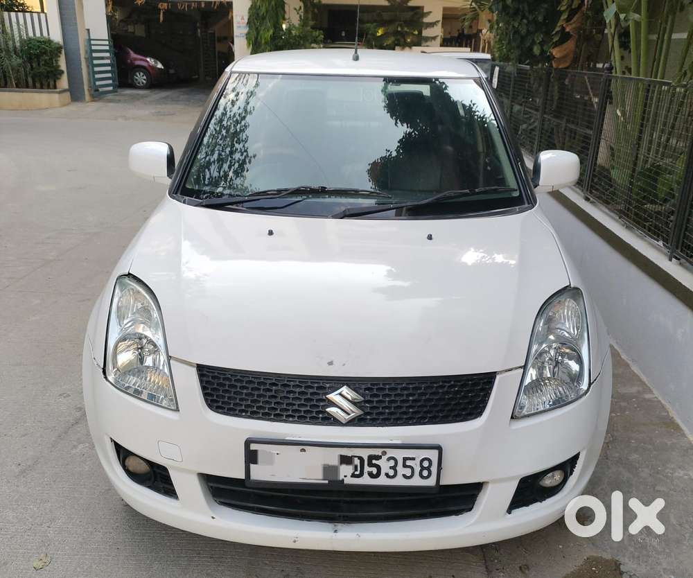 Maruti Suzuki Swift Dzire Tour Ldi, 2014, Diesel