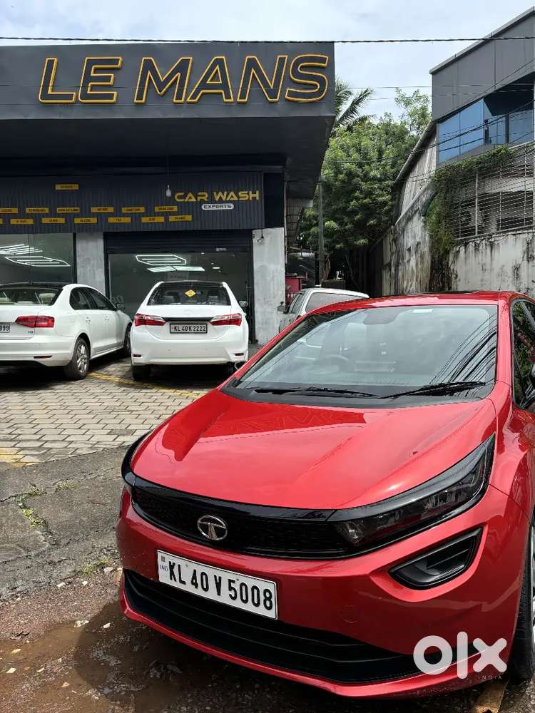 Tata Altroz 2024 Petrol 40000 More Km Driven