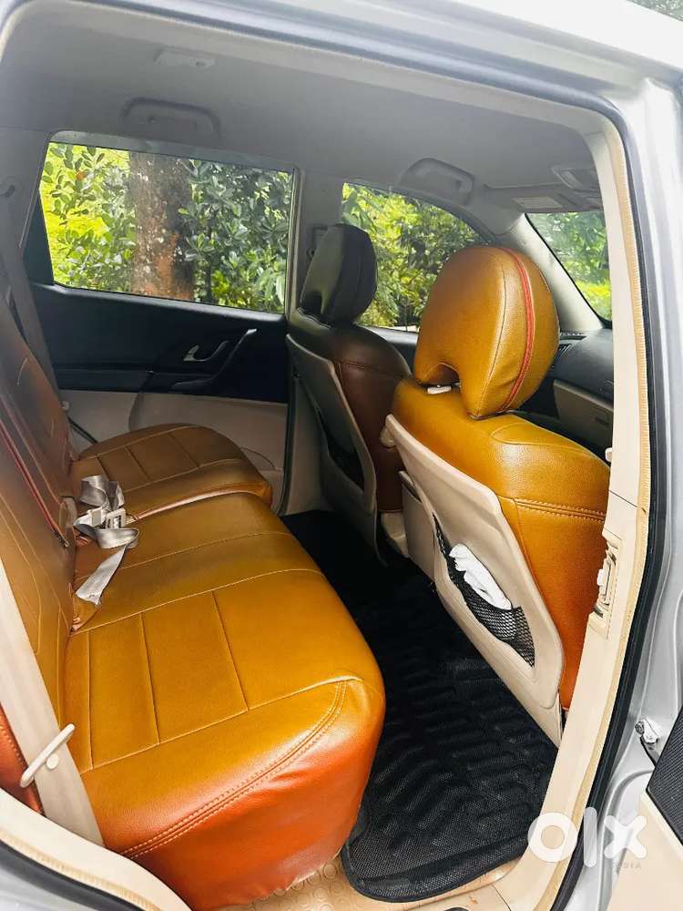 Mahindra Xuv500 2015 Diesel 99000 Km Driven