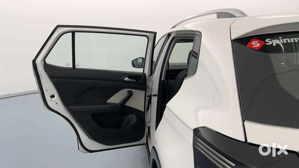 Volkswagen Taigun Topline 1.0 Tsi At (electric Seats), 2022, Petrol