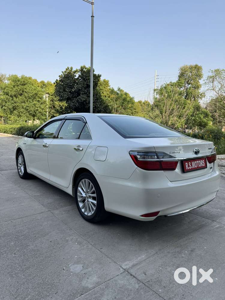 Toyota Camry Hybrid, 2017, Petrol