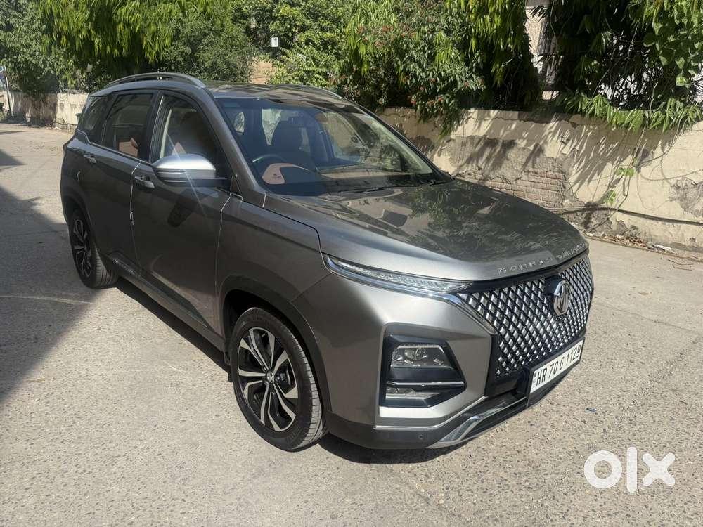 Mg Hector Plus 1.5 Sharp Turbo Cvt 6 Str, 2023, Petrol