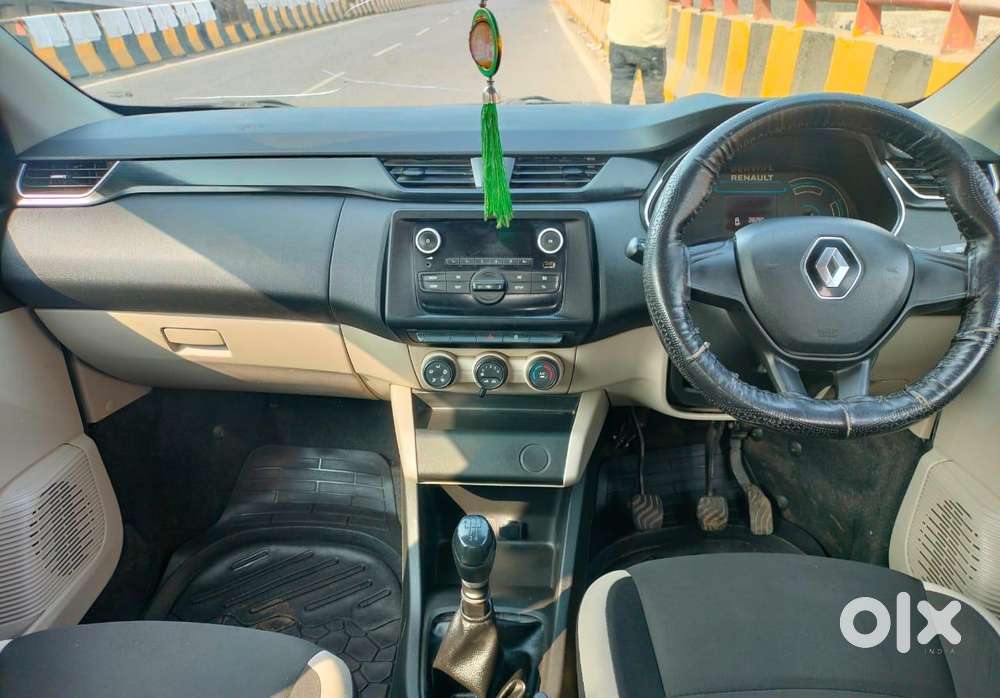 Renault Triber Rxl, 2021, Petrol