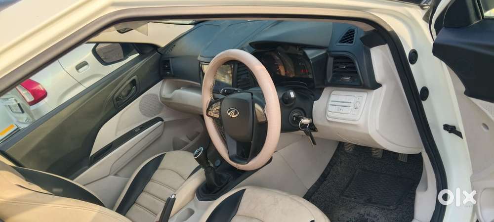 Mahindra Xuv300 W6, 2022, Petrol