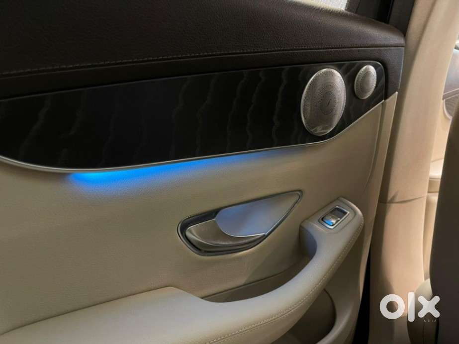 Mercedes-benz Glc Class Progressive 300, 2019, Petrol