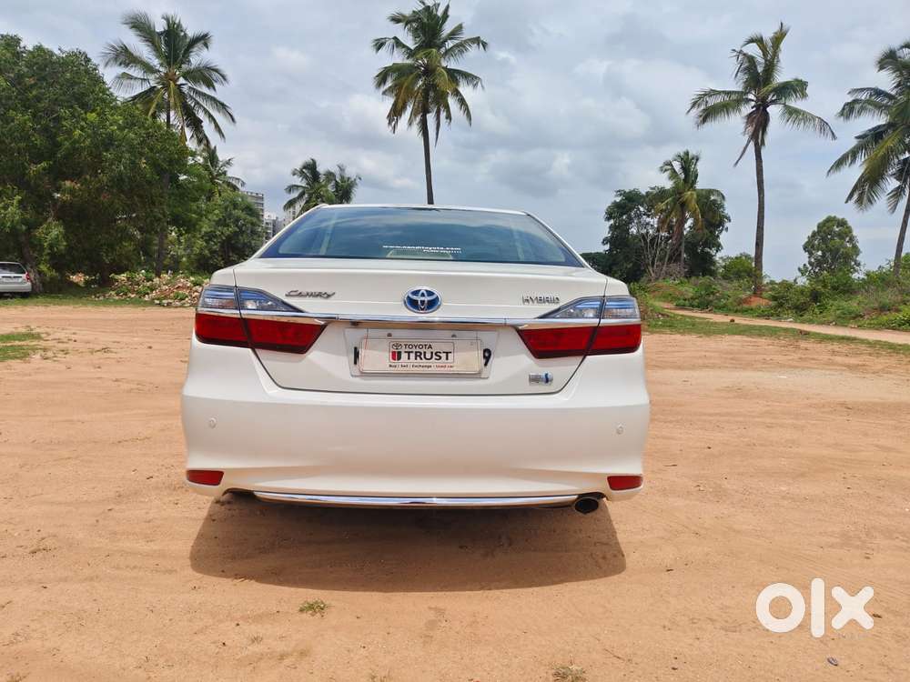 Toyota Camry Hybrid, 2016, Petrol