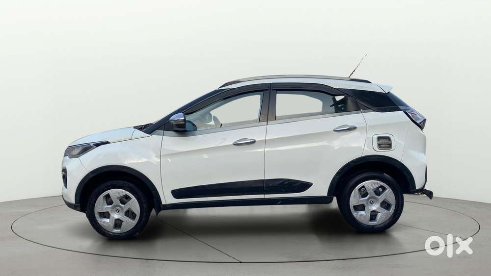 Tata Nexon 1.5 Revotorq Xm, 2020, Diesel
