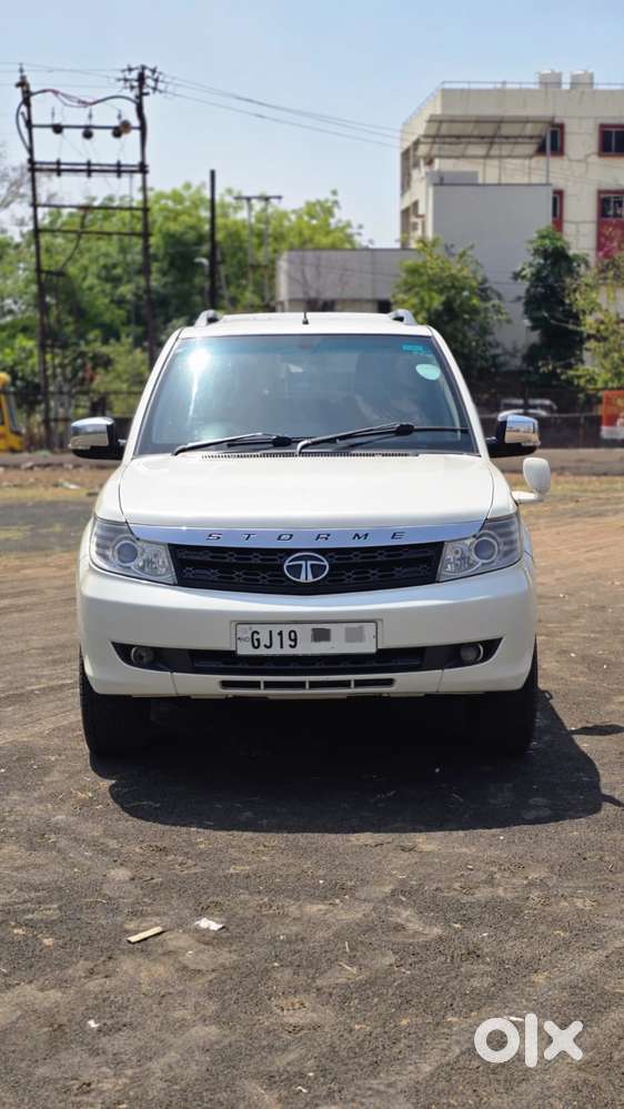 Tata Safari Storme Vx, 2015, Diesel