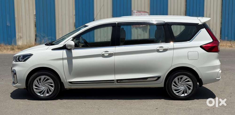 Maruti Suzuki Ertiga Vxi (o) Cng, 2023, Petrol