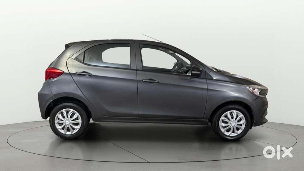 Tata Tiago 1.2 Revotron Xt Cng, 2022, Cng & Hybrids