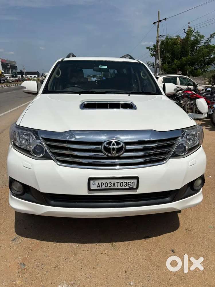 Toyota Fortuner 2012 Diesel Well Maintained