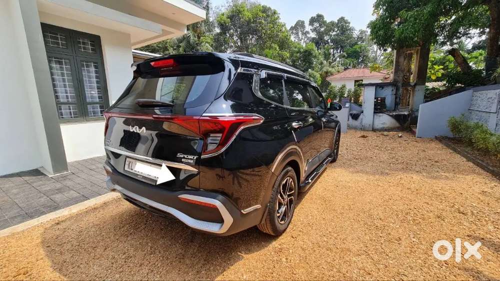 Kia Carens 2024 Petrol 1.5 Turbo Dct 10500 Km Driven