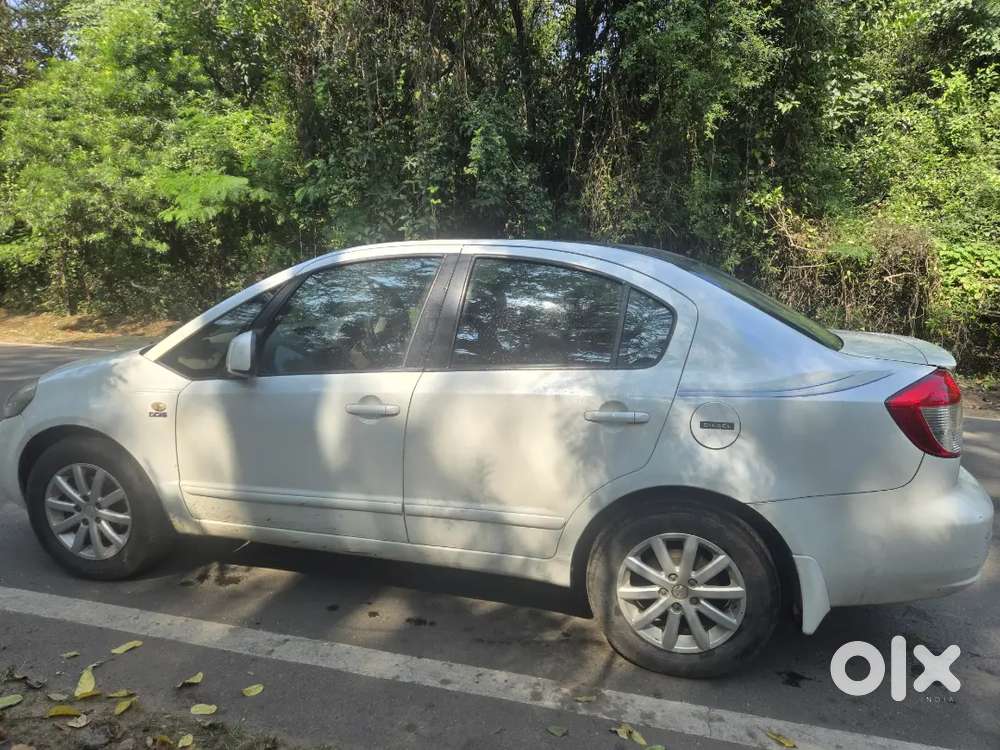 Maruti Suzuki Sx4 2012