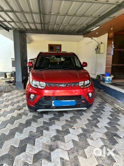 Kuv100 Nxt K8 Top Variant2017,excellentcondition,new Tyres, Familyused