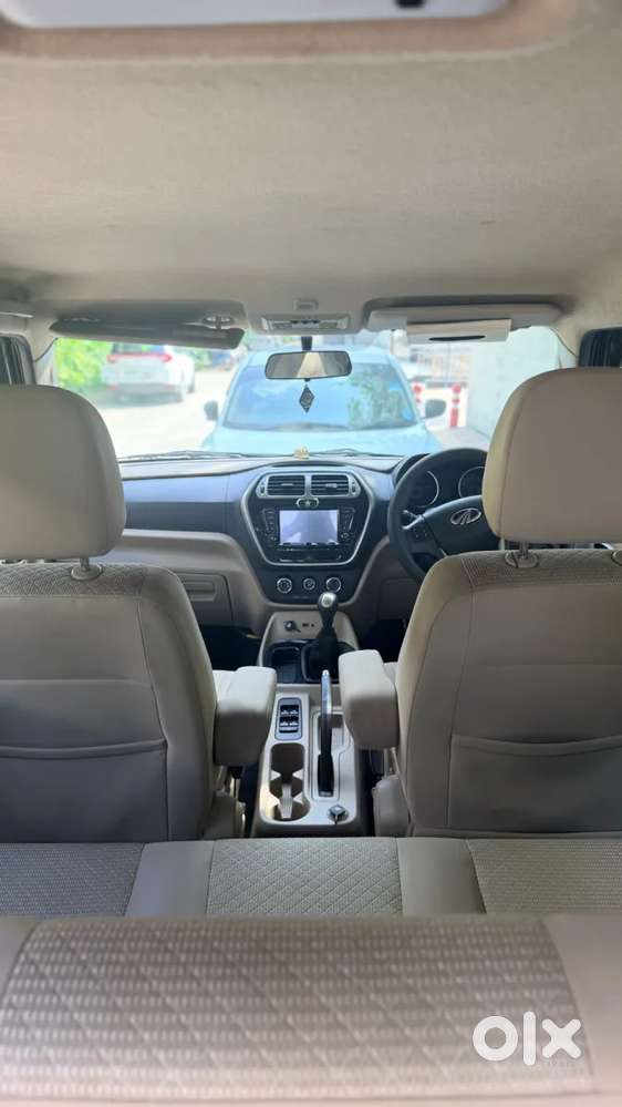 Mahindra Tuv 300 T10, 2019, Diesel