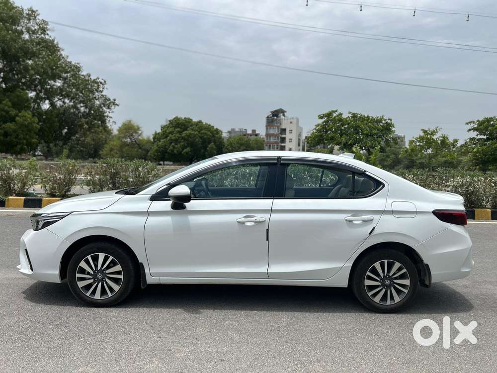 Honda City V At, 2025, Petrol