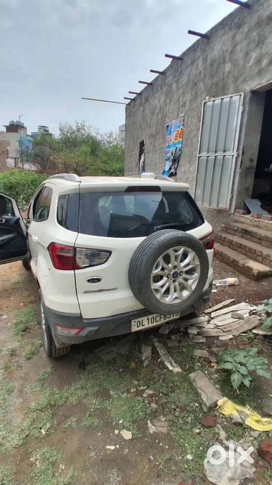 Ford Ecosport 2015 Petrol Well Maintained