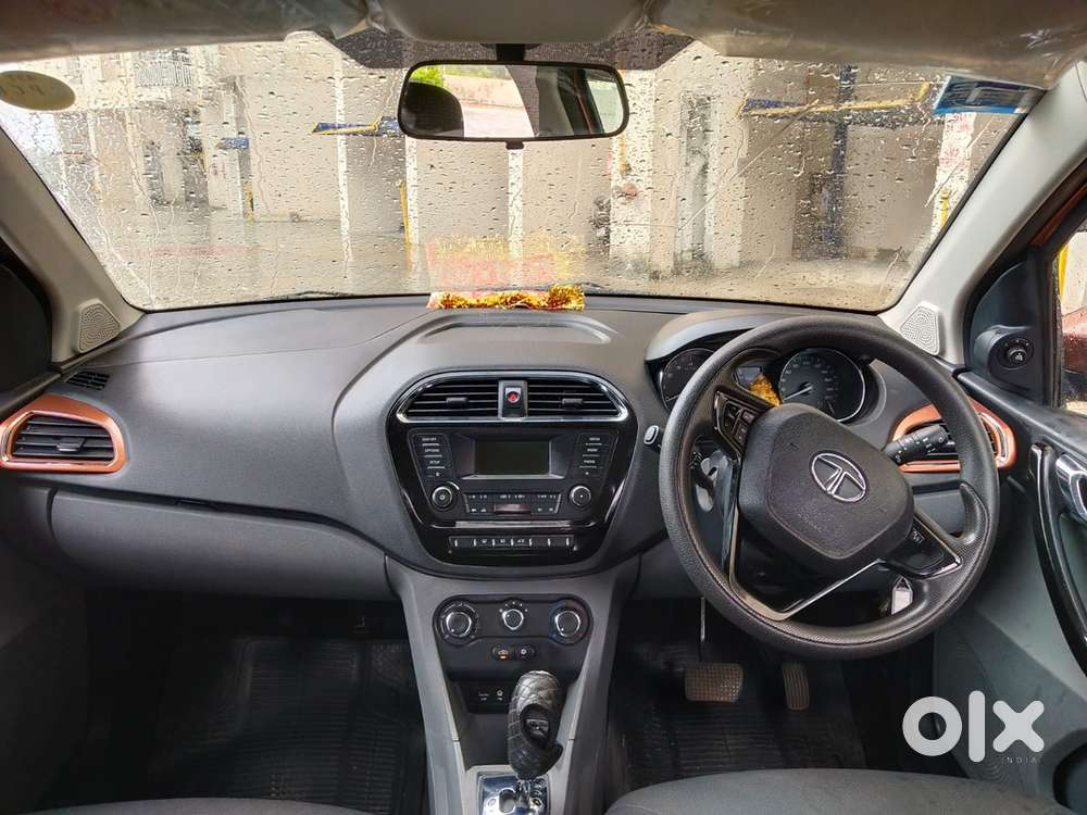 Tata Tigor Petrol 2018