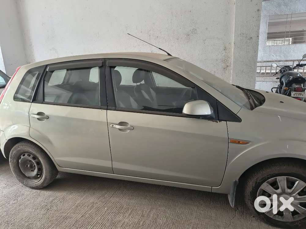 Ford Figo Diesel 2013 125000 Km Driven