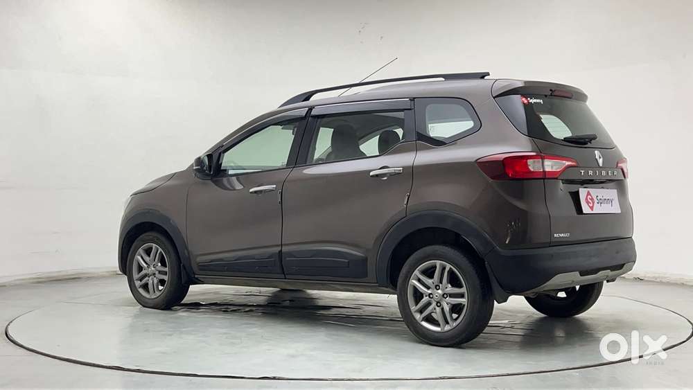 Renault Triber Rxz Easy-r Amt, 2024, Petrol