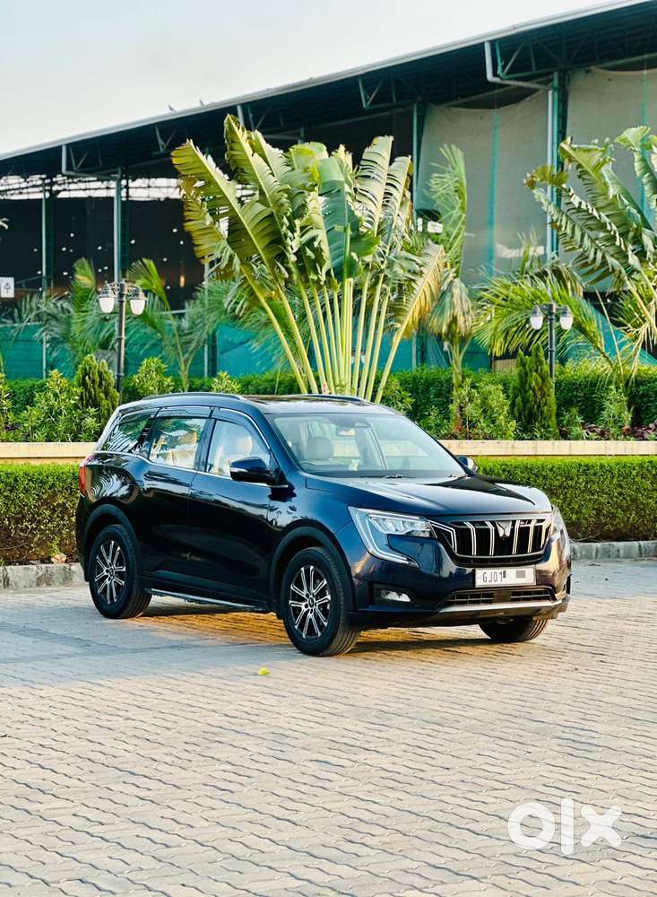 Mahindra Xuv700 2.0 Ax 7 Petrol At Luxury Pack Str, 2023, Petrol