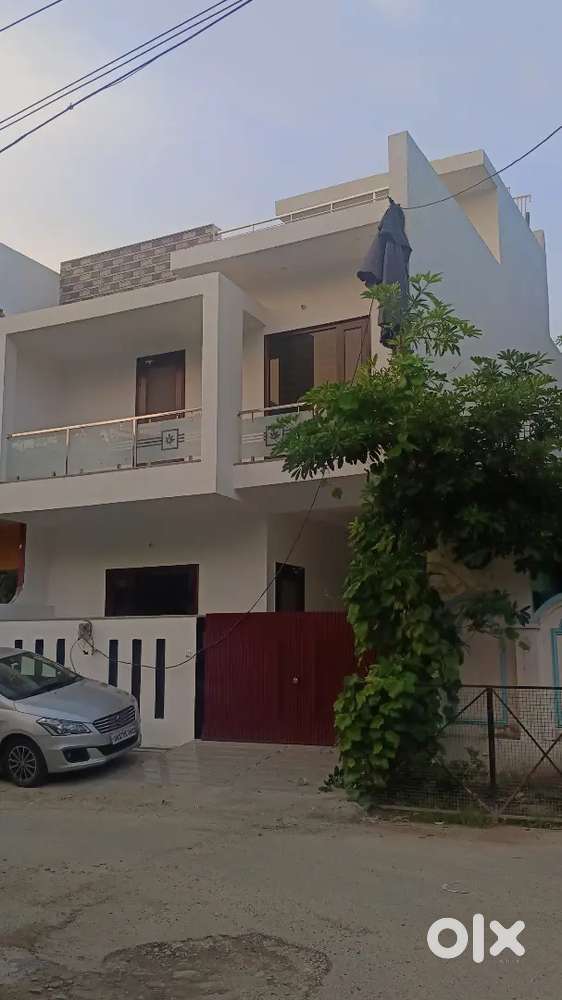 (RADHAGARDEN GANGA NAGAR) 135 GAZ NEW VILLA 1.15 CRORE For Sale