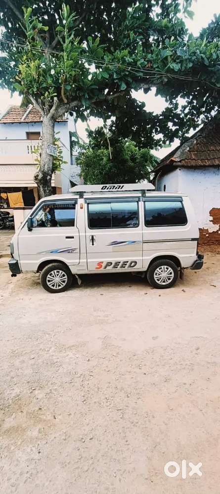 Maruti Suzuki Omni 2010