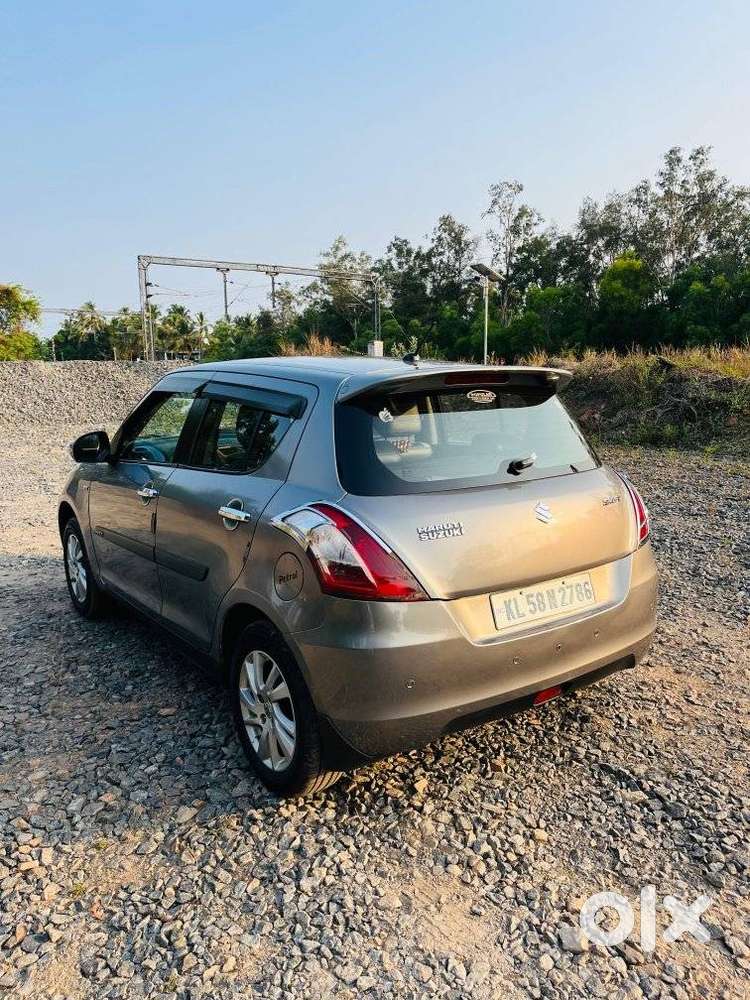 Maruti Suzuki Swift Zxi, 2014, Petrol