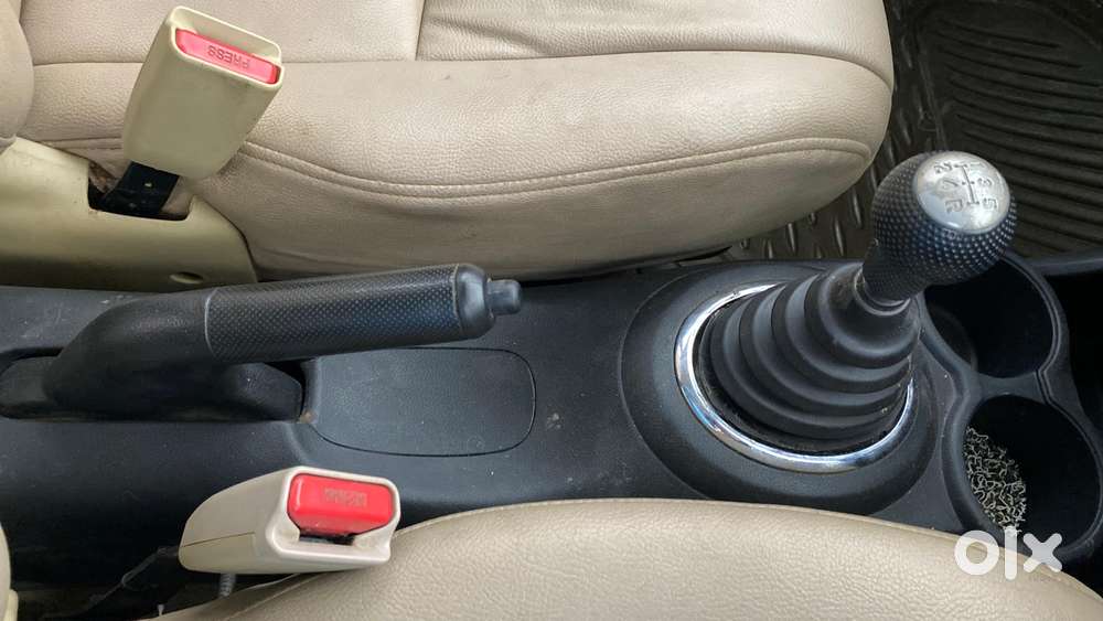 Honda Brio 2011-2013 V Mt, 2013, Petrol
