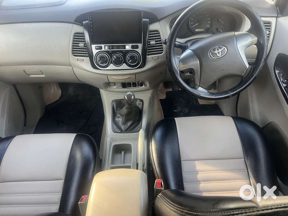 Toyota Innova 2.5 G (diesel) 7 Seater, 2015, Diesel