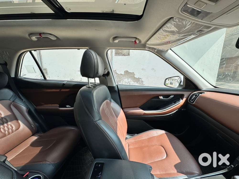 Hyundai Alcazar Petrol 2021 Top Model
