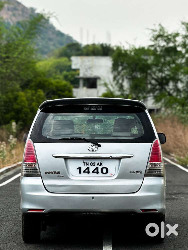 Toyota Innova 2.5 G (diesel) 8 Seater, 2009, Diesel