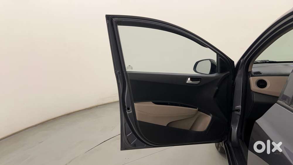 Hyundai Grand I10 [ ] 1.2 Kappa Vtvt Sportz At, 2018, Petrol
