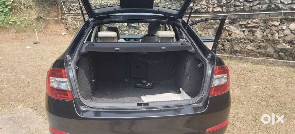 Skoda Octavia Ambition Plus 2.0 Tdi At, 2016, Diesel