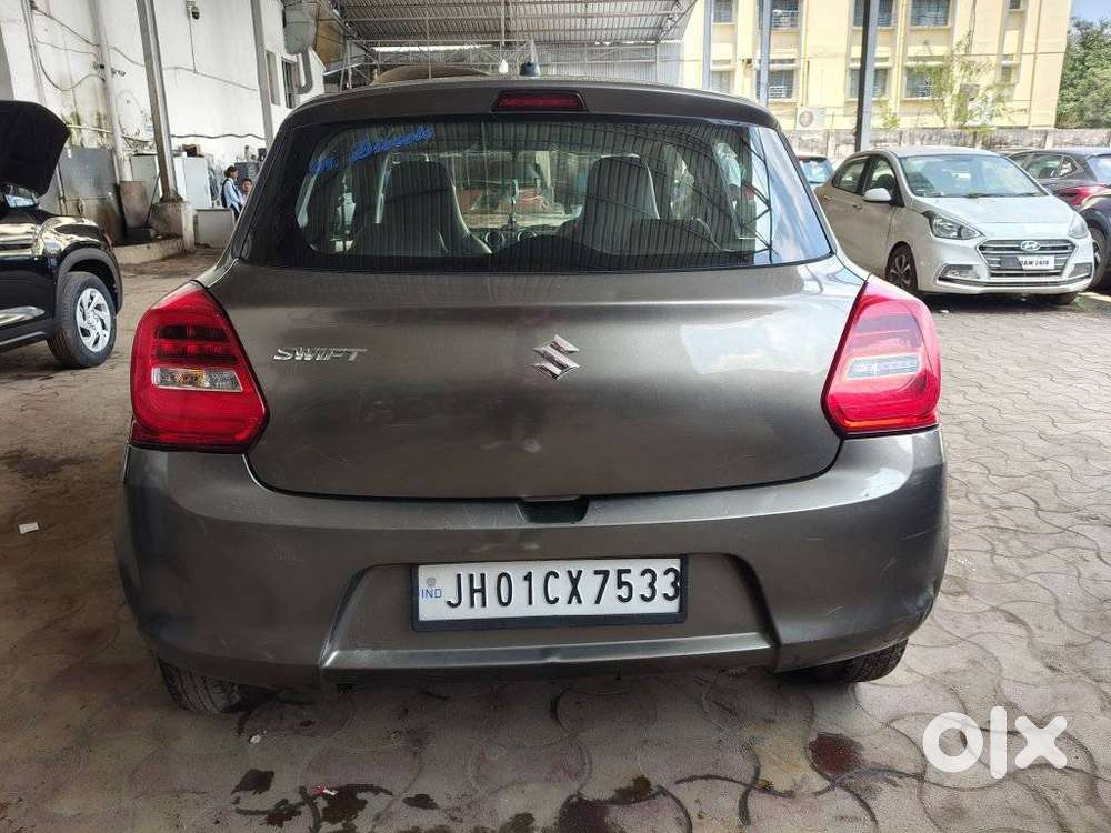 Maruti Suzuki Swift Lxi, 2018, Petrol