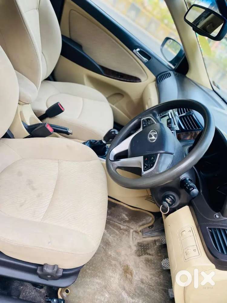 Hyundai Verna 2012 Petrol Manual
